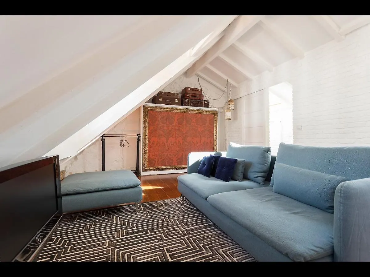Lovelystay - Distinctive & Unique Apartment Next To Se Cathedral Of Lisbon - 5 Min To Chiado Portugal